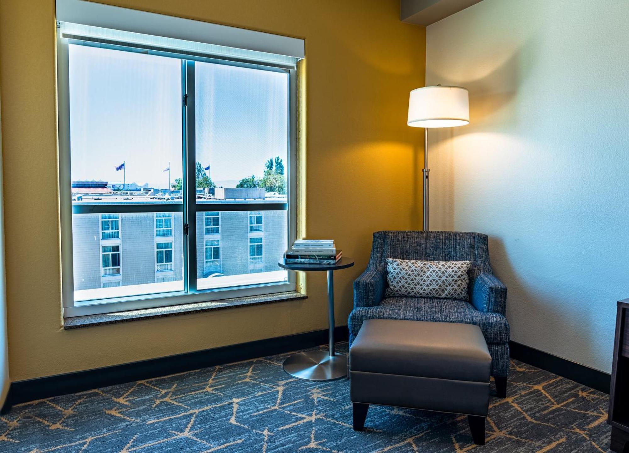 Holiday Inn Oakland Airport By Ihg Exterior foto